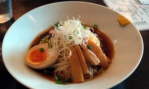 麺王道勝の冷やし中華