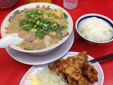 ラーメン魁力屋の唐揚げ定食