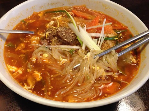 韓国家庭料理 ジャントのカルビ温麺