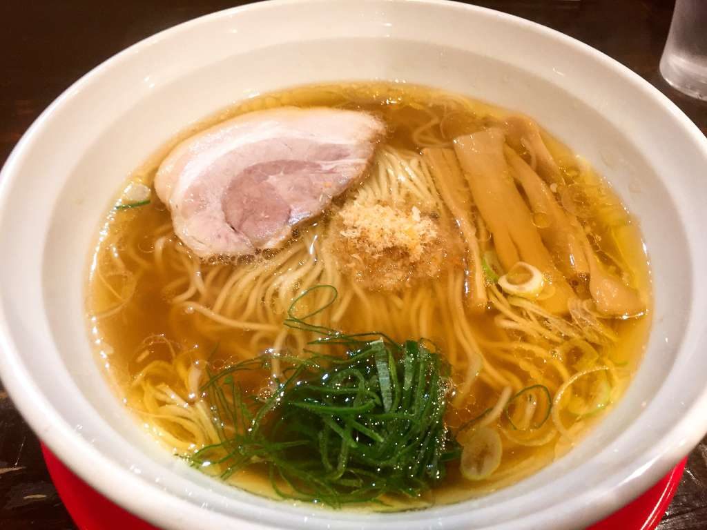 麺王道勝の醤油ラーメン